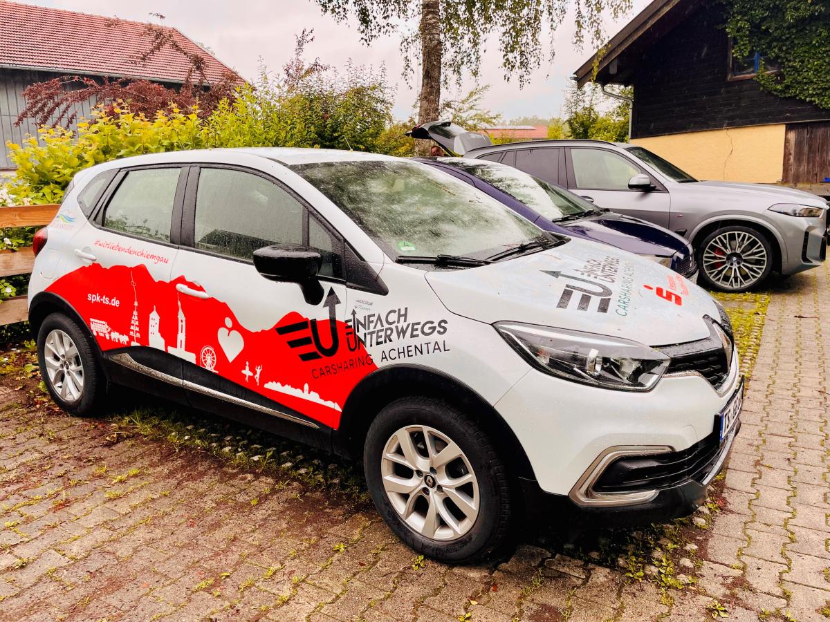 Carsharing-Auto interkommunal in der Region organisiert.